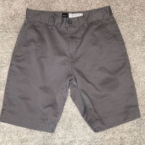 Gray RVCA weekend chino walking chill’in shorts 29/30